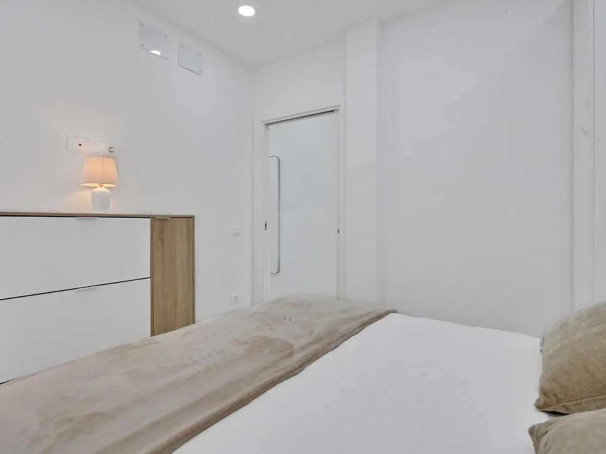 Casa Marinita, Top Floor, Direct Access To The Seafront Los Cristianos  Spanien