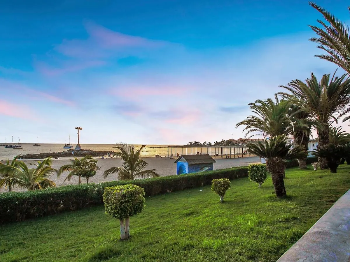 Casa Marinita, Top Floor, Direct Access To The Seafront لوس كريستيانوس إسبانيا