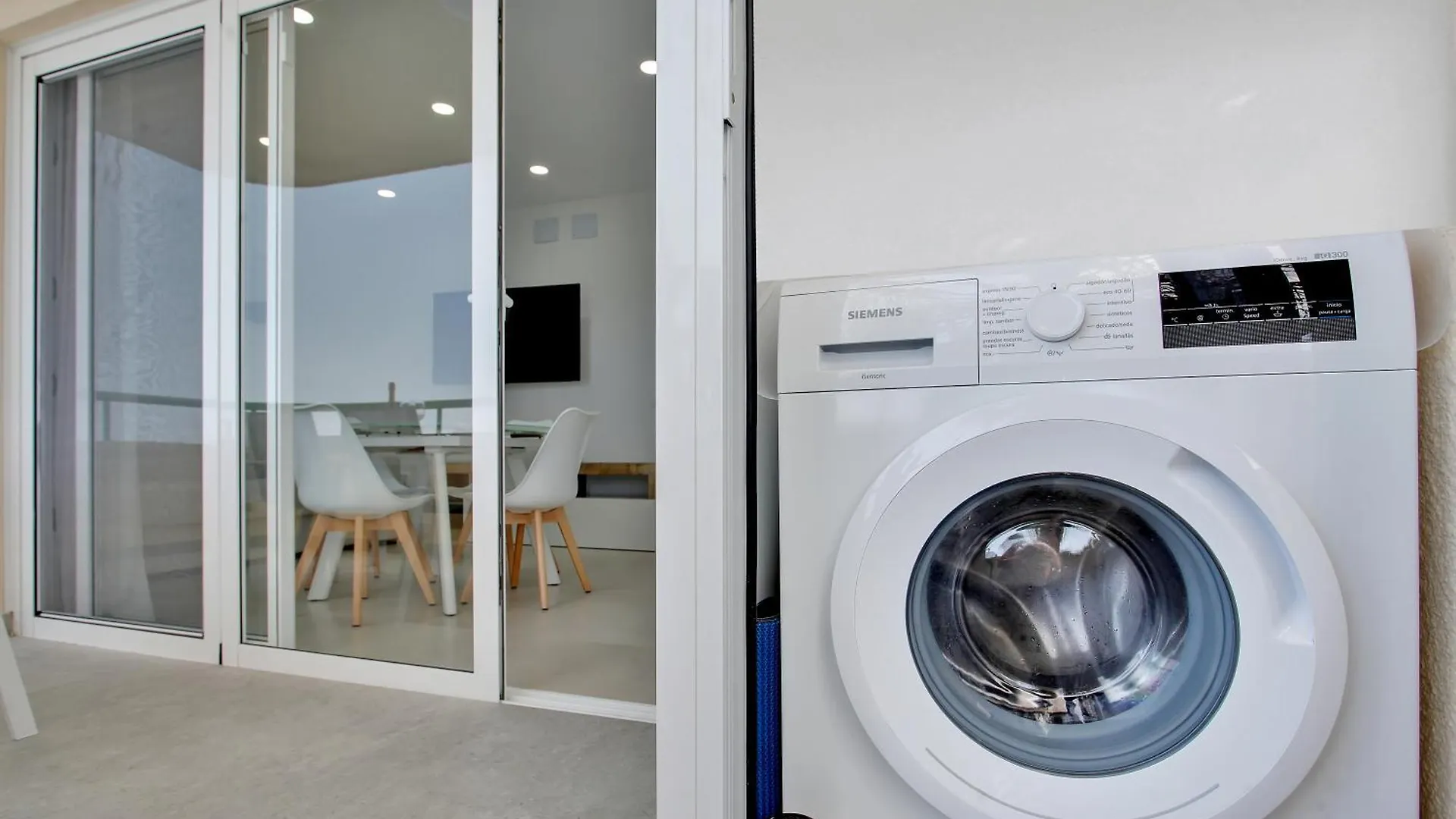 شقة Casa Marinita, Top Floor, Direct Access To The Seafront لوس كريستيانوس إسبانيا